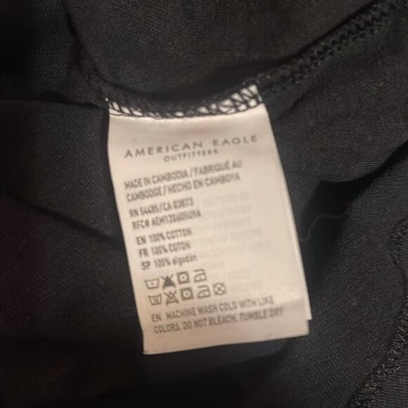 NWT American Eagle black casual lightweight flowy spaghetti strap Halter Tops M - Picture 4 of 4